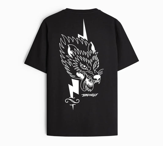 OVERSIZE ANIME TSHIRT NEGRO LOBO
